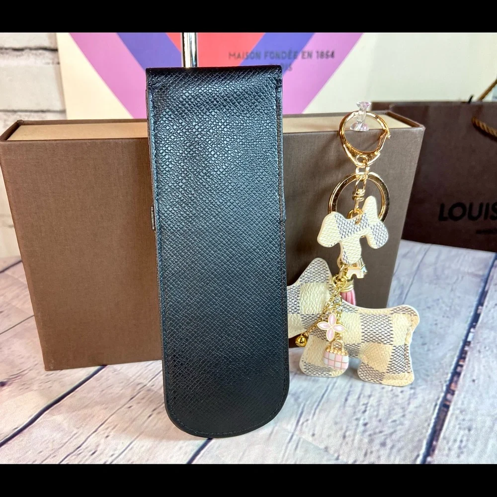 Louis Vuitton black Taiga leather pen pouch with bag charm! Custom painted - Picture 2 of 8
